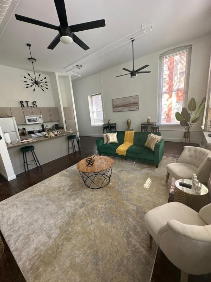 Luxury Condo “Walk To Everything” Memphis Eksteriør billede